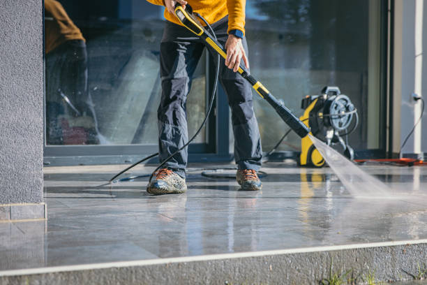 Best Driveway Pressure Washing  in Island Park, NY